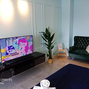 Imperio Residence City View